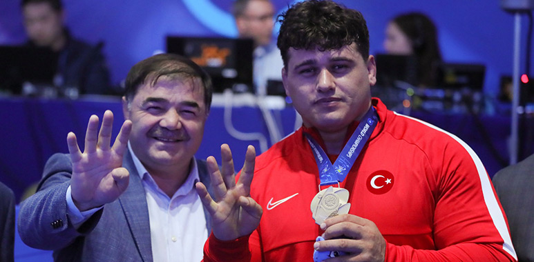 Rıza Kayaalp 4. dünya şampiyonluğu görseli